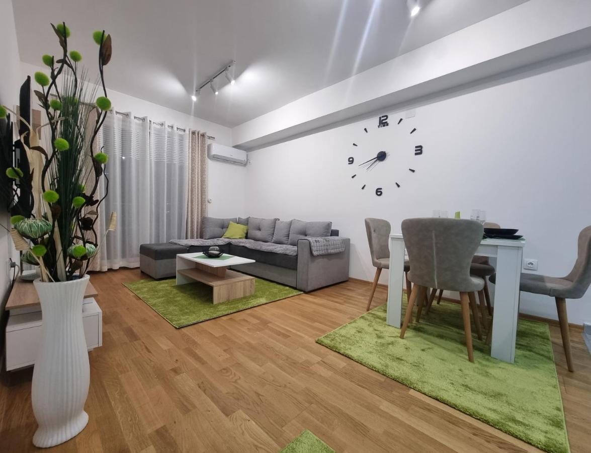 Modern & Trendy Apartment Скоп'є Екстер'єр фото