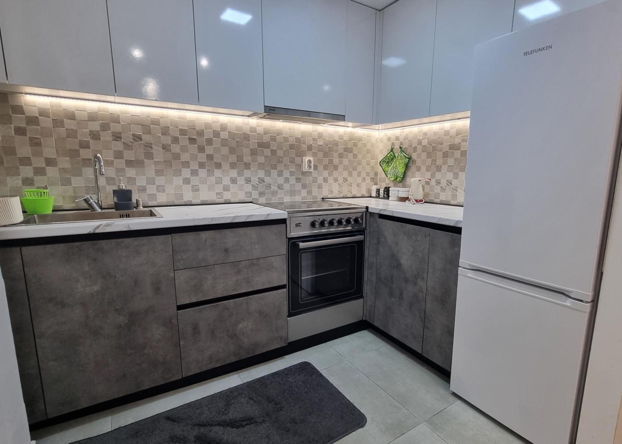 Modern & Trendy Apartment Скоп'є Екстер'єр фото